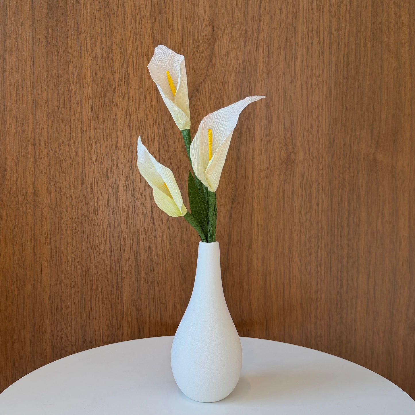 Paper mini calla lilies bud vase (Ready-to-ship)